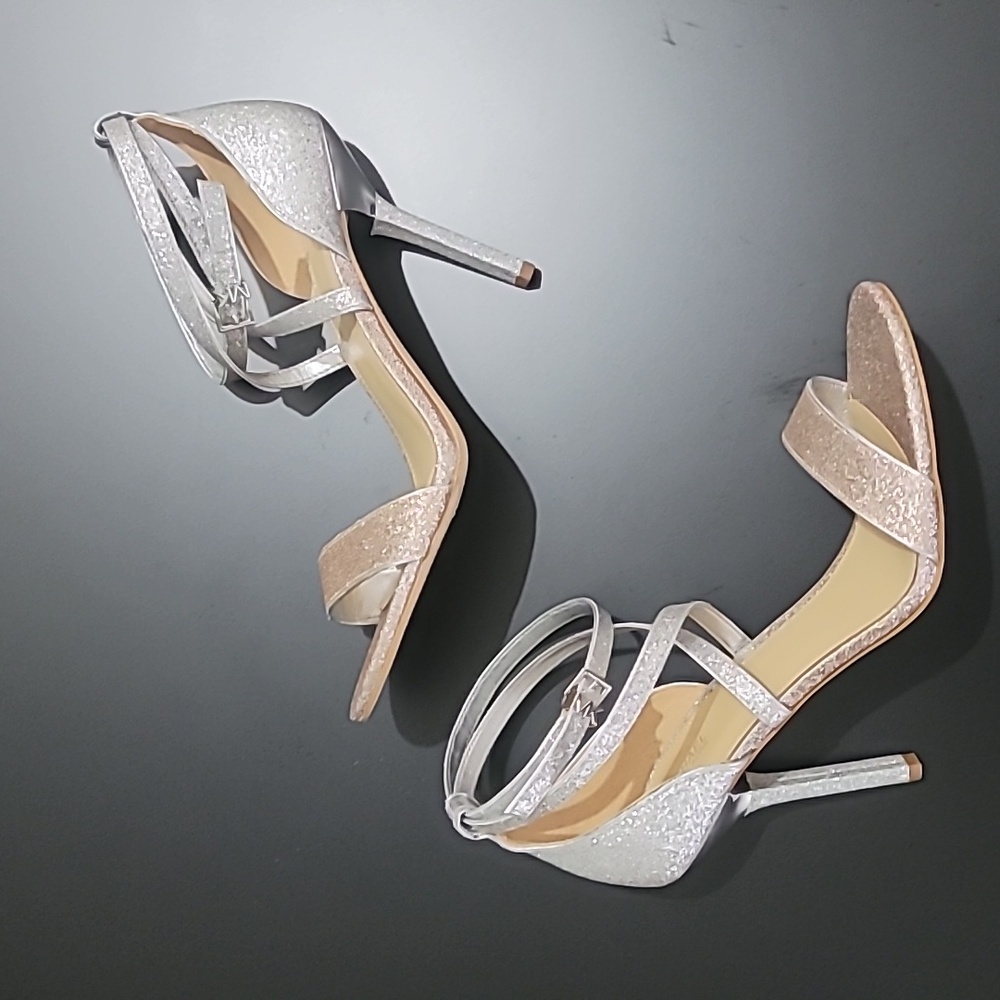 Michael Kors Astrid Glitter Embellished Silver/Gold Sandal 9.5M